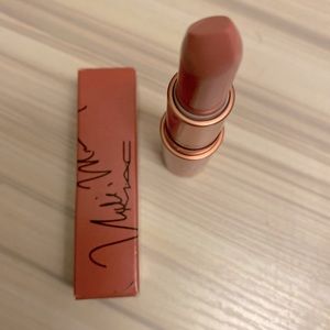 Nicki Minaj lipstick
